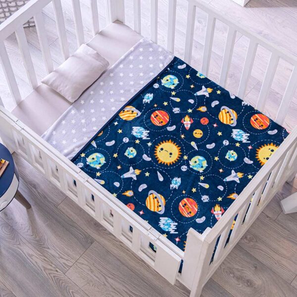 COBERTOR BABY NÓRDICO PLANETAS - Decoración de Hogar Costa Rica